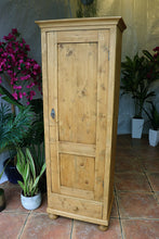 ❤️ Lovely Old Pine Cupboard/Drawers-Linen/Larder/Home Office/Bathroom ❤️
