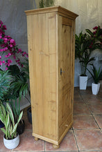 ❤️ Lovely Old Pine Cupboard/Drawers-Linen/Larder/Home Office/Bathroom ❤️