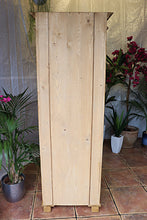 😍 Fab! Old Pine Tall Cupboard/ Linen/ Larder/ Food/ Housekeepers/ Wardrobe 😍