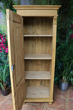 🤩 Old Pine Tall Cupboard/Linen/Larder/Food/Housekeepers/Wardrobe 🤩