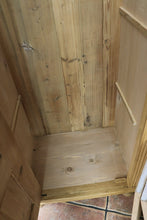 🤩 Old Pine Tall Cupboard/Linen/Larder/Food/Housekeepers/Wardrobe 🤩