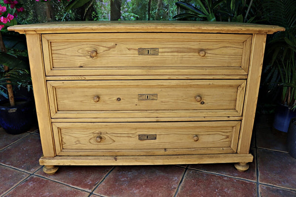 🥰 BIG! Old 19th C Pine Chest Drawers/ Sideboard/ Kitchen/ TV Stand 🥰