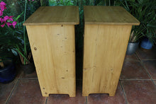 😍 WOW! Original Pair Old Pine Bedside Cabinets/ Cupboards/ Lamp Tables 😍