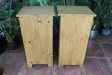 🤩 Lovely Slim Pair Old Pine Bedside Cabinets/Cupboards/Lamp Tables 🤩