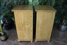 💕 Fab! Pair Original Old Pine Bedside Cabinets/Cupboards/Lamp Tables 💕