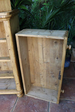 🥰 BIG! Beautiful! Old Victorian Pine Chest of 4 Drawers/ Sideboard 🥰