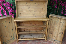 🩷 Very Old (Georgian) Pine Chest of Drawers/ Sideboard/ Kitchen/ TV Stand 🩷
