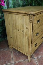 🩷 Very Old (Georgian) Pine Chest of Drawers/ Sideboard/ Kitchen/ TV Stand 🩷