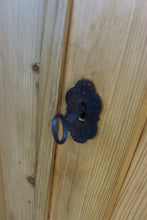 🤩 Lovely! Old Pine Wardrobe/ 'Housekeepers' Cupboard-Linen/ Larder/ Food 🤩