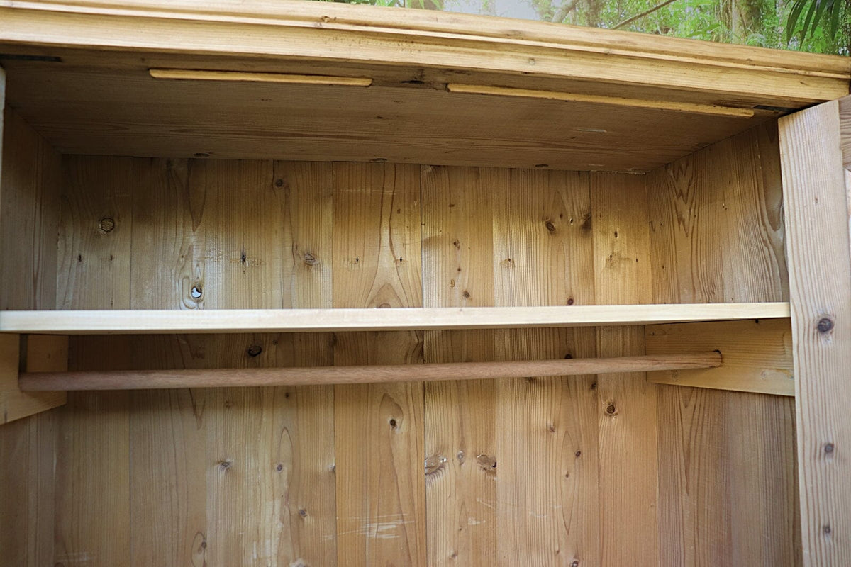 🤩 Lovely! Old Pine Wardrobe/ 'Housekeepers' Cupboard-Linen/ Larder/ Food 🤩