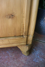 😍 Gorgeous! Old Pine Wardrobe/ Cupboard-Linen/ Larder/ Food/ Home Office 😍