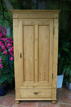 🥰 WOW! Old Pine Wardrobe/ 'Housekeepers' Cupboard - Linen/ Larder/ Food 🥰