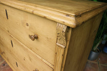💖 HUGE!! Old Victorian Pine Chest Drawers/ Sideboard/ Kitchen/ TV Stand 💖