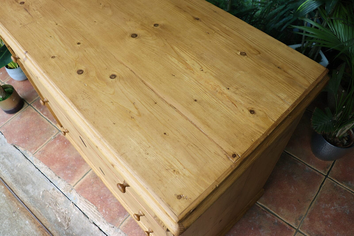 💖 HUGE!! Old Victorian Pine Chest Drawers/ Sideboard/ Kitchen/ TV Stand 💖