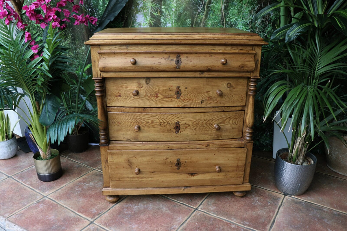 🤩 OMG! Quality! Very Unusual Victorian Old Pine Chest Drawers/ Sideboard 🤩