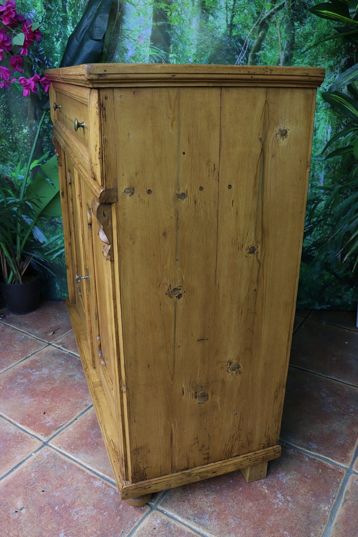 ❤️ Superb! Large Old Victorian Pine Dresser Base/ Sideboard/ TV Stand ❤️