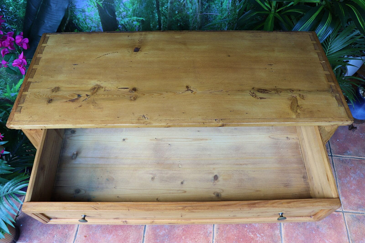 ❤️ Superb! Large Old Victorian Pine Dresser Base/ Sideboard/ TV Stand ❤️