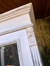 ❤️ Superb! Old Pine/ White Painted Glazed Tall & Slim Display Cupboard/ Cabinet ❤️