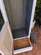 ❤️ Superb! Old Pine/ White Painted Glazed Tall & Slim Display Cupboard/ Cabinet ❤️