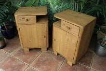 💛 Unusual! Pair of Old Mid Century Pine Bedside Cabinets/ Cupboards 💛