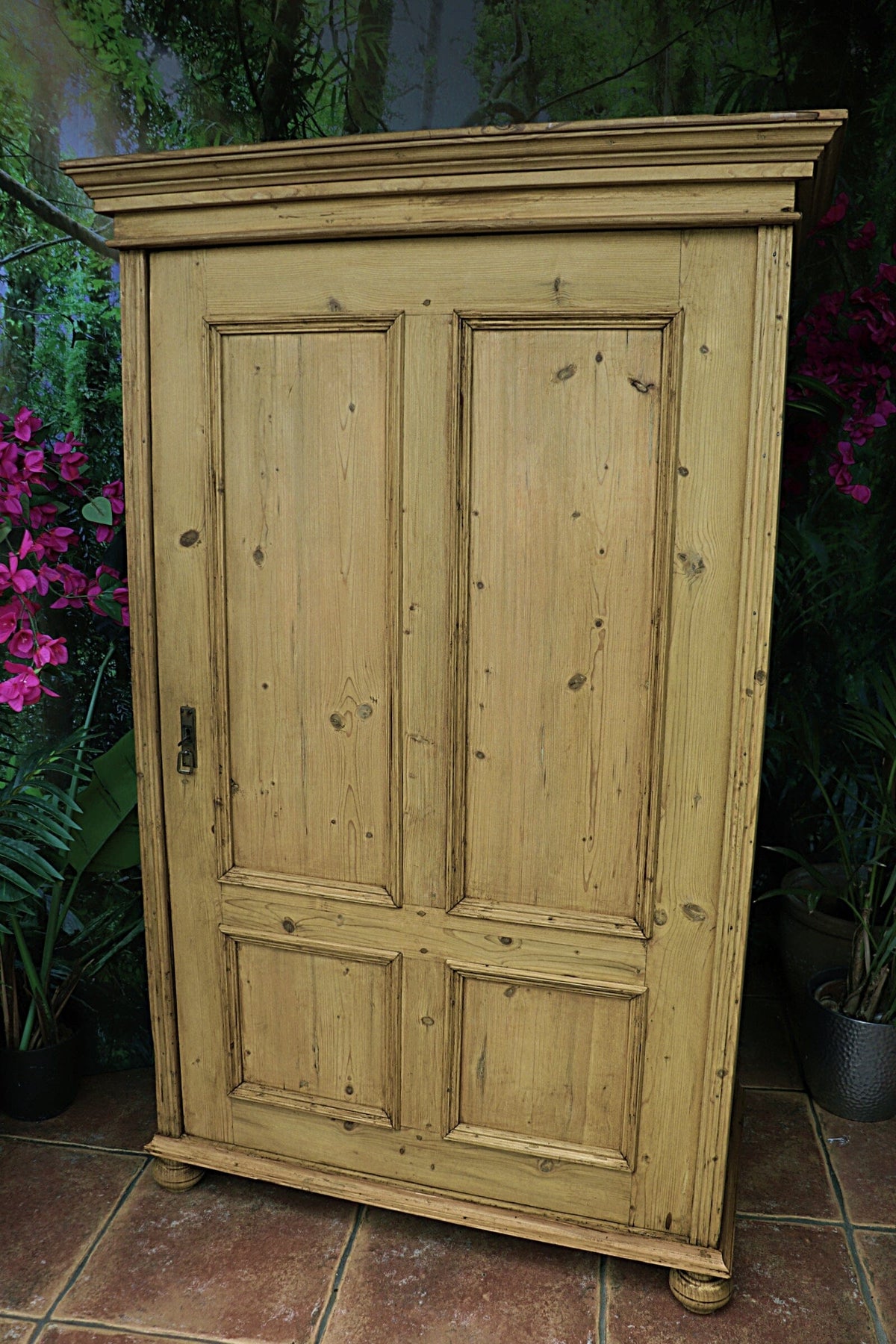😍 Stunning! Old Antique Pine Shelved Cupboard/ Wardrobe-Linen/ Larder/ Food/ Office 😍
