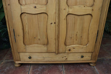 🤩 Very Old! Pine Shelved Cupboard-Linen/ Larder/ Food/ Office/ Wardrobe 🤩