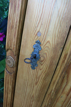 🥰 Big! Fab! Old Pine Shelved Cupboard-Linen/ Larder/ Food/ Office/ Wardrobe 🥰