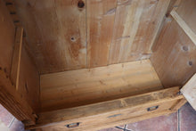 🥰 Big! Fab! Old Pine Shelved Cupboard-Linen/ Larder/ Food/ Office/ Wardrobe 🥰