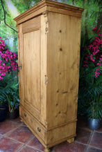 🥰 Big! Fab! Old Pine Shelved Cupboard-Linen/ Larder/ Food/ Office/ Wardrobe 🥰