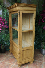 💕 Stunning! Old Antique Victorian Glazed Pine Display Cupboard/ Cabinet 💕