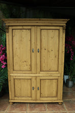 💖 WOW! BIG! Old Pine 4 Door Cupboard-Linen/ Larder/ Food/ TV Cabinet/ Office 💖