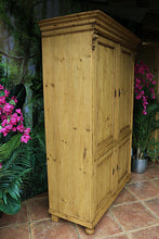 💖 WOW! BIG! Old Pine 4 Door Cupboard-Linen/ Larder/ Food/ TV Cabinet/ Office 💖