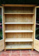 🤩 Big! Very Old Glazed Pine Display Cupboard/ Cabinet & Adjustable Shelves 🤩