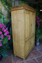 🩷 Lovely! Old Pine Four Door Cupboard-Linen/ Larder/ TV Cabinet/ Office 🩷