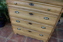 🥰 Gorgeous! Very Old! Large Georgian Pine Chest of Four Drawers/ Sideboard 🥰
