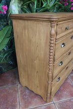 🥰 Gorgeous! Very Old! Large Georgian Pine Chest of Four Drawers/ Sideboard 🥰