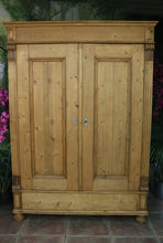 🥰 Beautiful! Quality! Old Victorian Pine Double Knock Down Wardrobe 🥰
