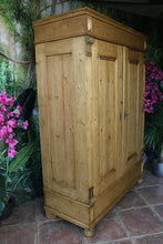 🥰 Beautiful! Quality! Old Victorian Pine Double Knock Down Wardrobe 🥰