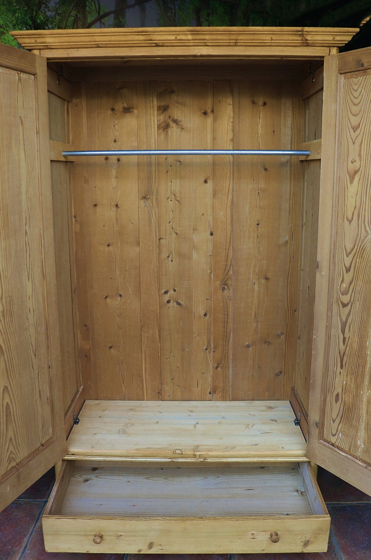 💕 Fabulous! Old  Pine Double Knock Down/ Sectional Wardrobe - Rail Options 💕