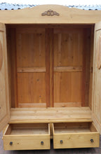 🤩 Exceptional! Quality! Big Old Pine Double Knock Down Wardrobe 🤩