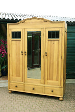 💕 Stunning! Quality! Big Old Pine Triple Knock Down Combination Wardrobe 💕