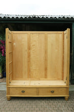 ❤️ Fabulous & Quality Old Pine Triple Knock Down Combination Wardrobe ❤️