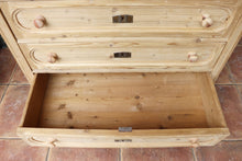 🥰 Big! Old Antique Victorian Pine Chest 4 Drawers/ Sideboard - wax or be painted 🥰