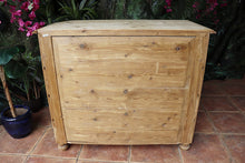 🥰 Big! Old Antique Victorian Pine Chest 4 Drawers/ Sideboard - wax or be painted 🥰