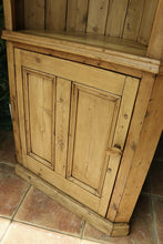 🤩 Lovely! Old Antique Pine One Door Shelved Corner Cupboard/ Cabinet 🤩