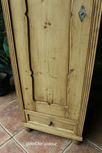💖 Old Antique Style Pine Tall Cupboard/ Linen/ Larder/ Housekeepers/ Wardrobe 💖