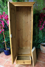 💖 Old Antique Style Pine Tall Cupboard/ Linen/ Larder/ Housekeepers/ Wardrobe 💖