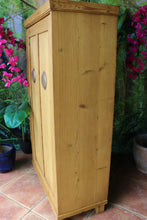🩷 Superb! Old Antique Pine Vented Cupboard-Linen/ Larder/ Office/ Bathroom 🩷