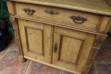 💕 Lovely Quality Old Antique Victorian Gallery Top Sideboard/ Cupboard/ TV Stand 💕