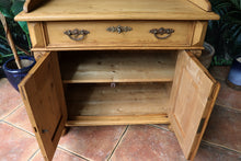 💕 Lovely Quality Old Antique Victorian Gallery Top Sideboard/ Cupboard/ TV Stand 💕